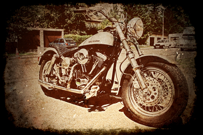 400Gruender_der_Black_Jackets_mit_seiner_ersten_Harley4.jpg